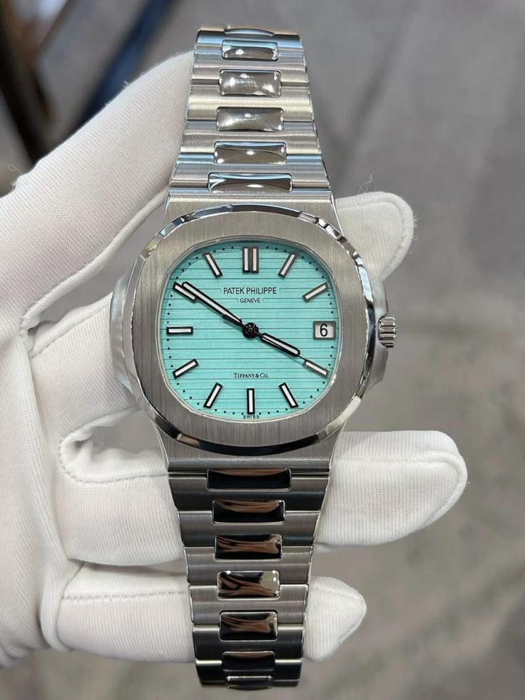 Patek Philippe Nautilus 5711/1A-018 ‘Tiffany Blue’ – UA Grade | Luxury Watch