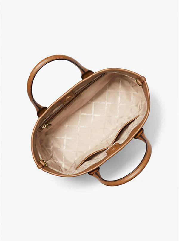 Michael kors luisa Medium Logo with dust bag 5417