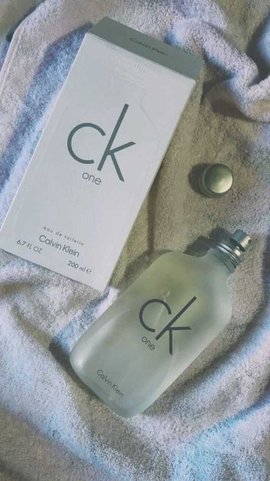 CALVIN KLEIN EAU DE TOILETTE WHITE 100ML (348)
