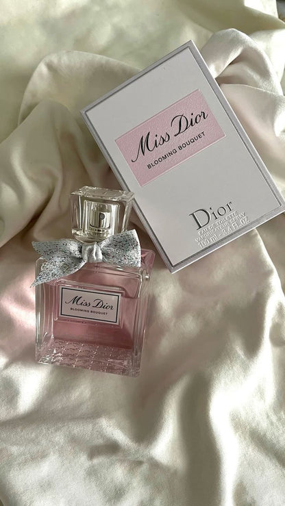 MISS DIOR
