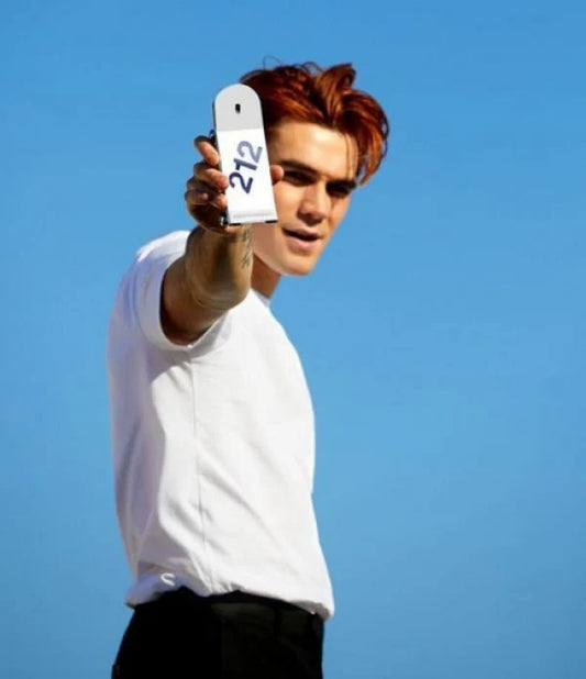 Carolina Herrera 212 Men Heroes Forever Young 90ML