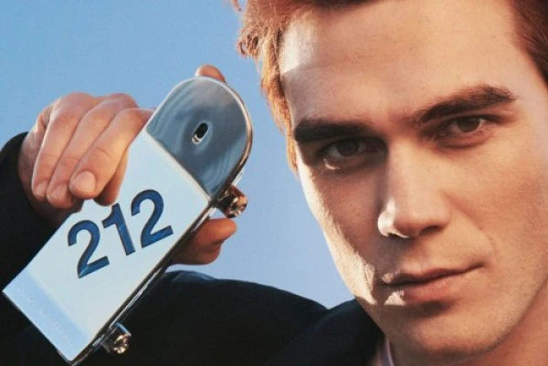 Carolina Herrera 212 Men Heroes Forever Young 90ML