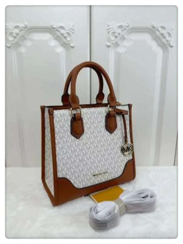 Michael Kors tote with dust cover 5318
