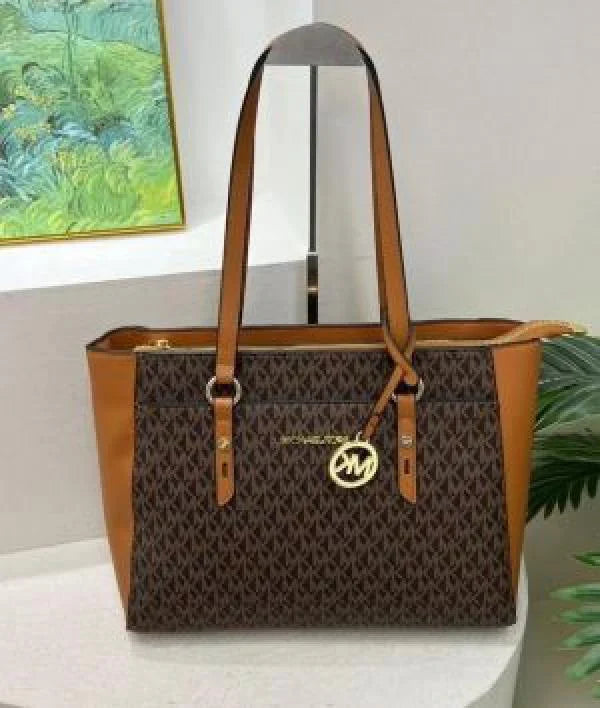 Michael Kors tote with dust cover 5328