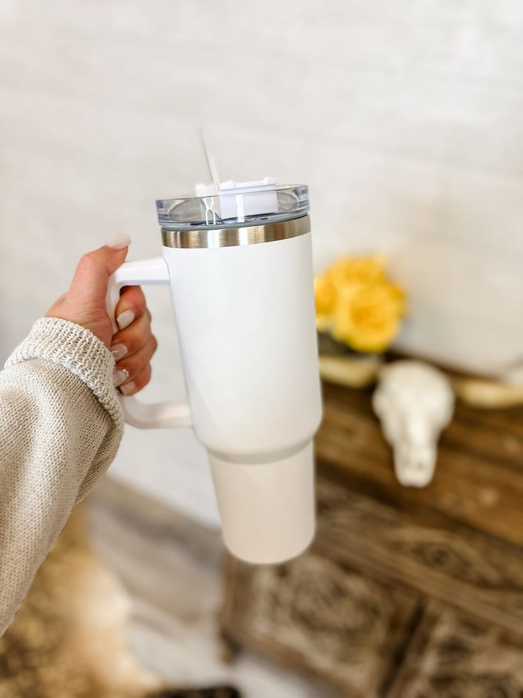 1200ML Insulated Tumbler – Keeps Drinks Ice Cold for 12 Hours ❄️