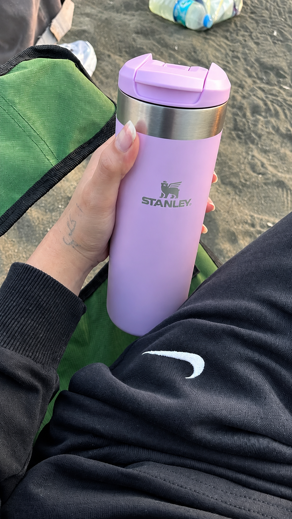 Premium Insulated Travel Coffee Mug 470 ml – Stainless Steel Vacuum Flask with Flip Lid (Pink)