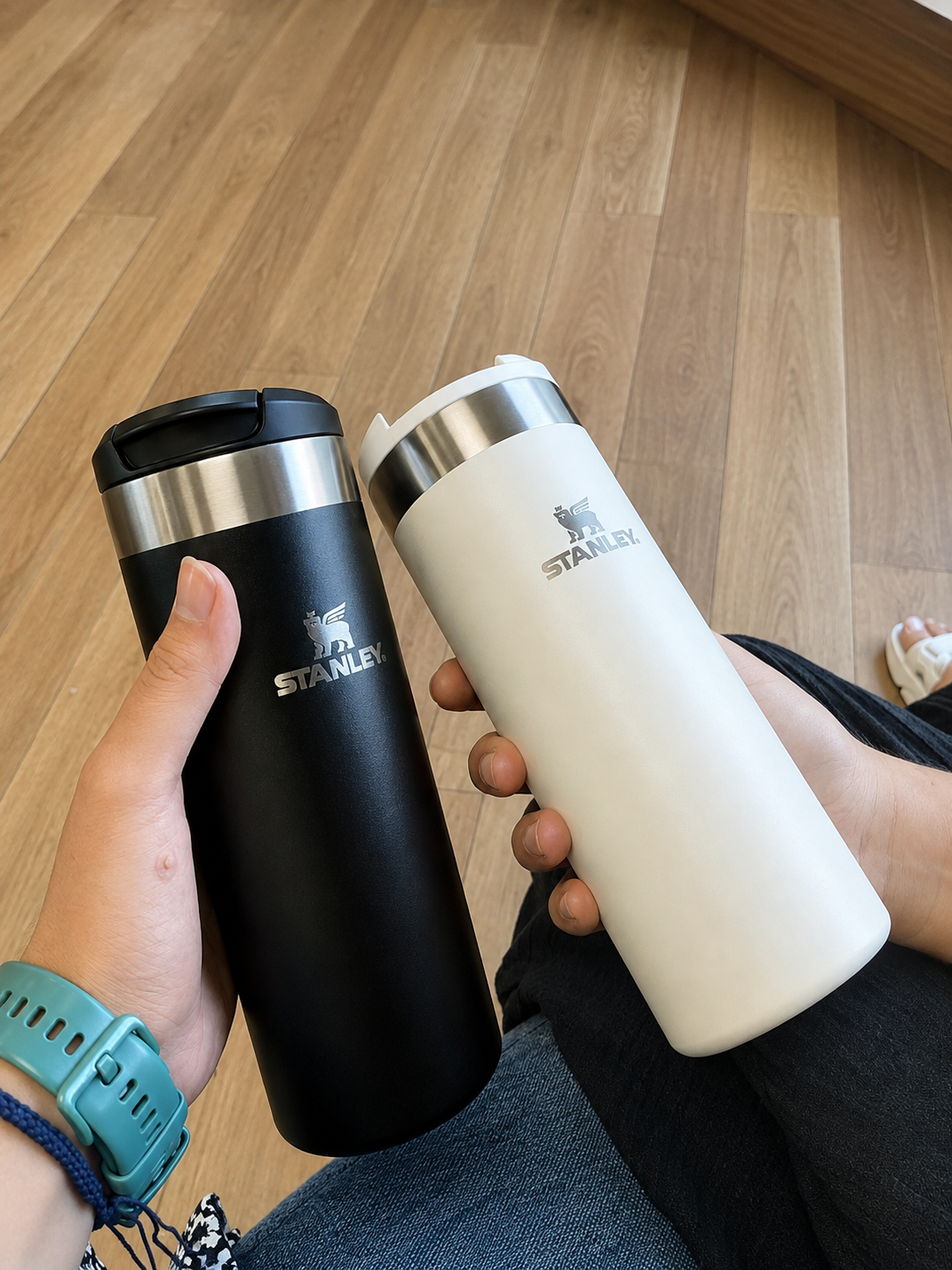 Premium Insulated Travel Coffee Mug 470 ml – Stainless Steel Vacuum Flask with Flip Lid (Black)