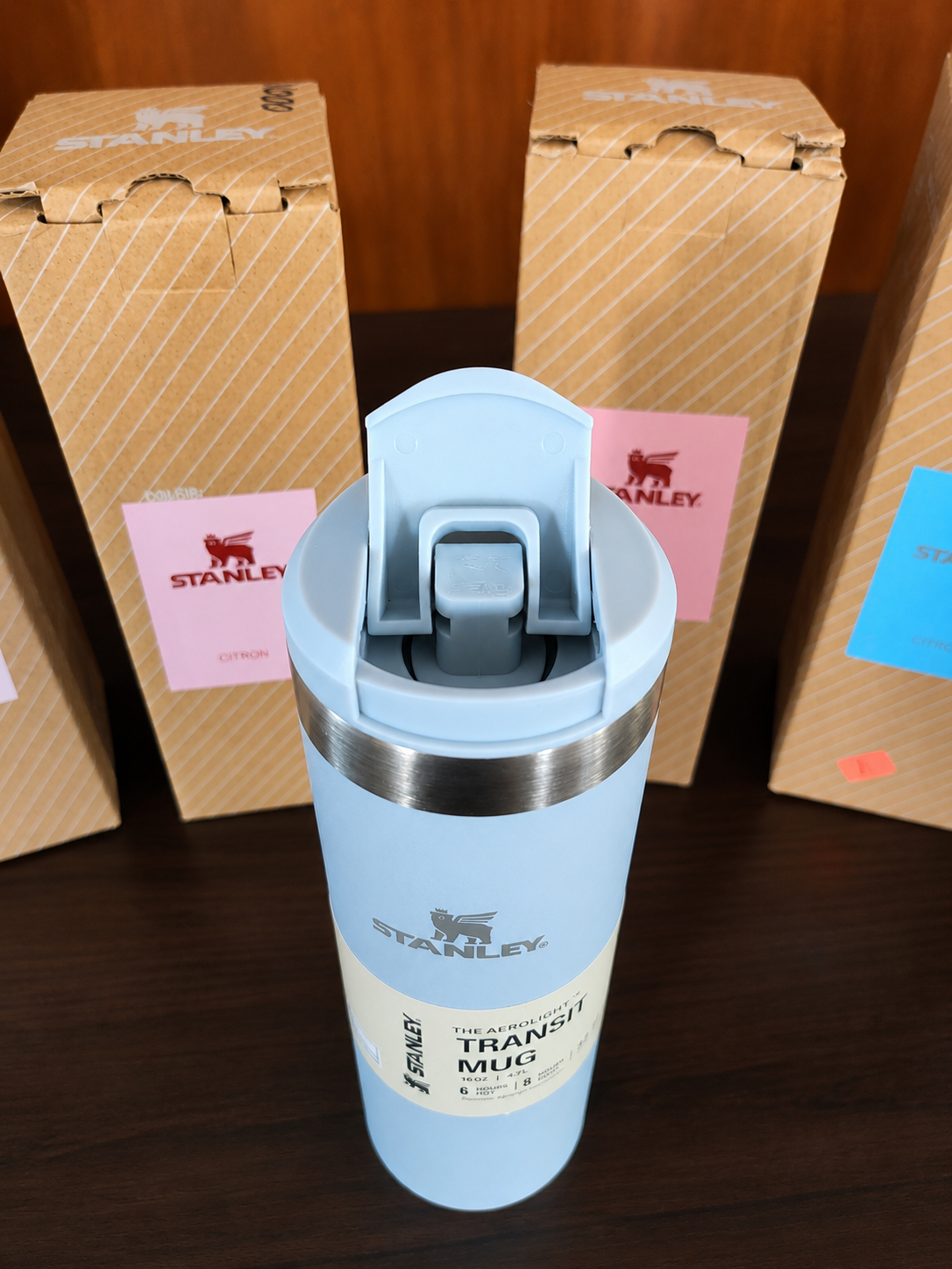 Premium Insulated Travel Coffee Mug 470 ml – Stainless Steel Vacuum Flask with Flip Lid (Pink)