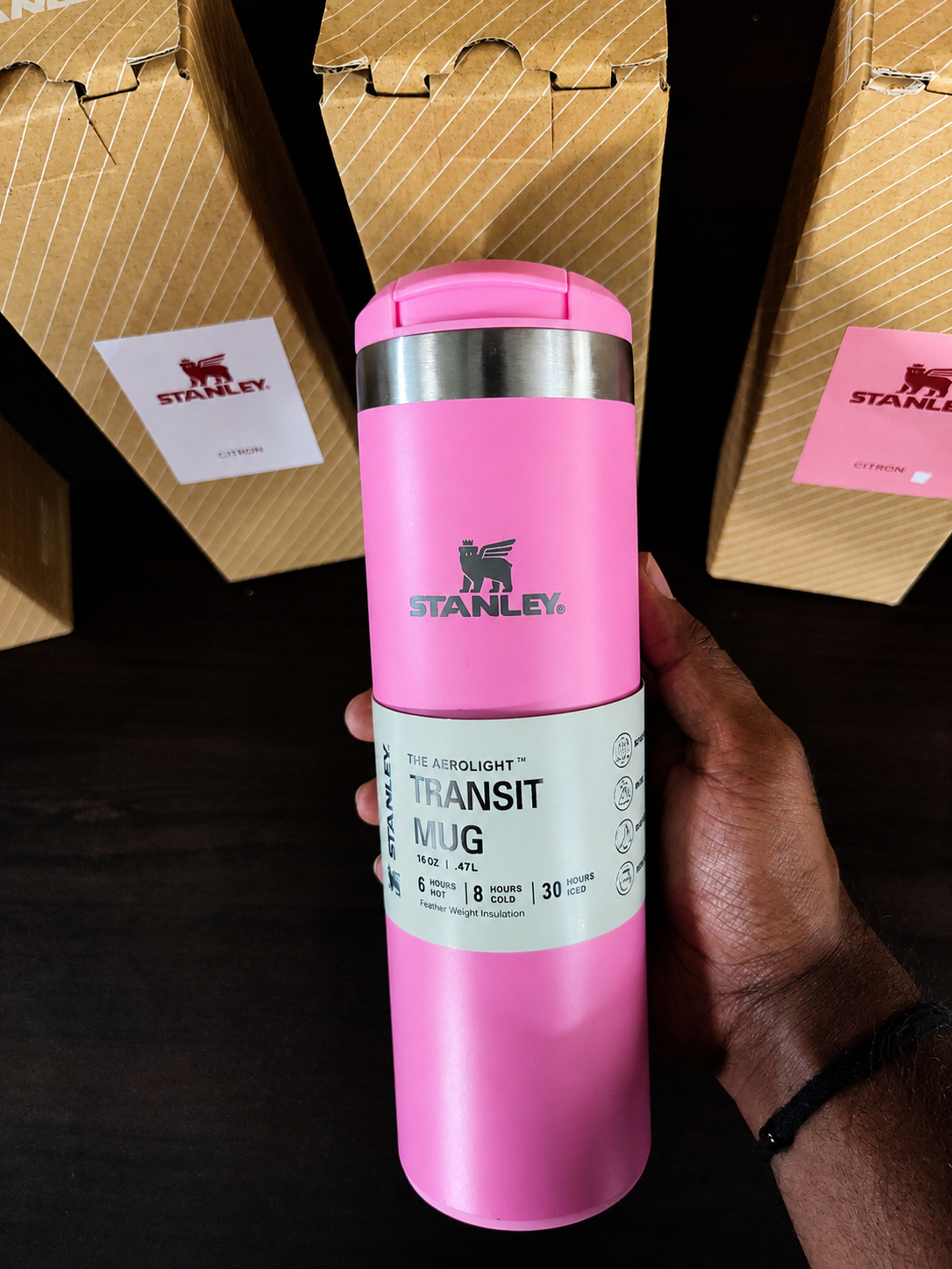 Premium Insulated Travel Coffee Mug 470 ml – Stainless Steel Vacuum Flask with Flip Lid (Dark Pink)