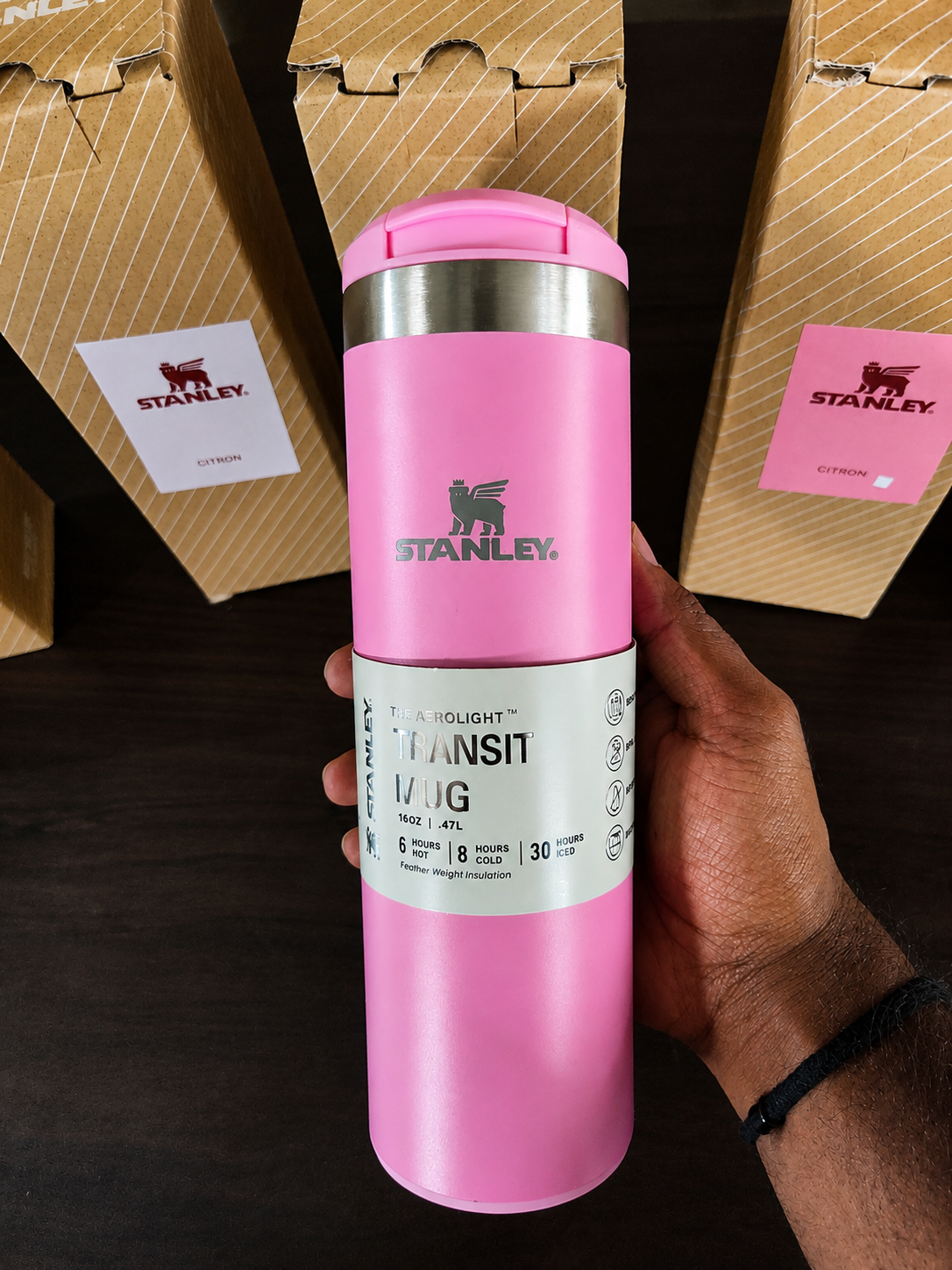 Premium Insulated Travel Coffee Mug 470 ml – Stainless Steel Vacuum Flask with Flip Lid (Dark Pink)