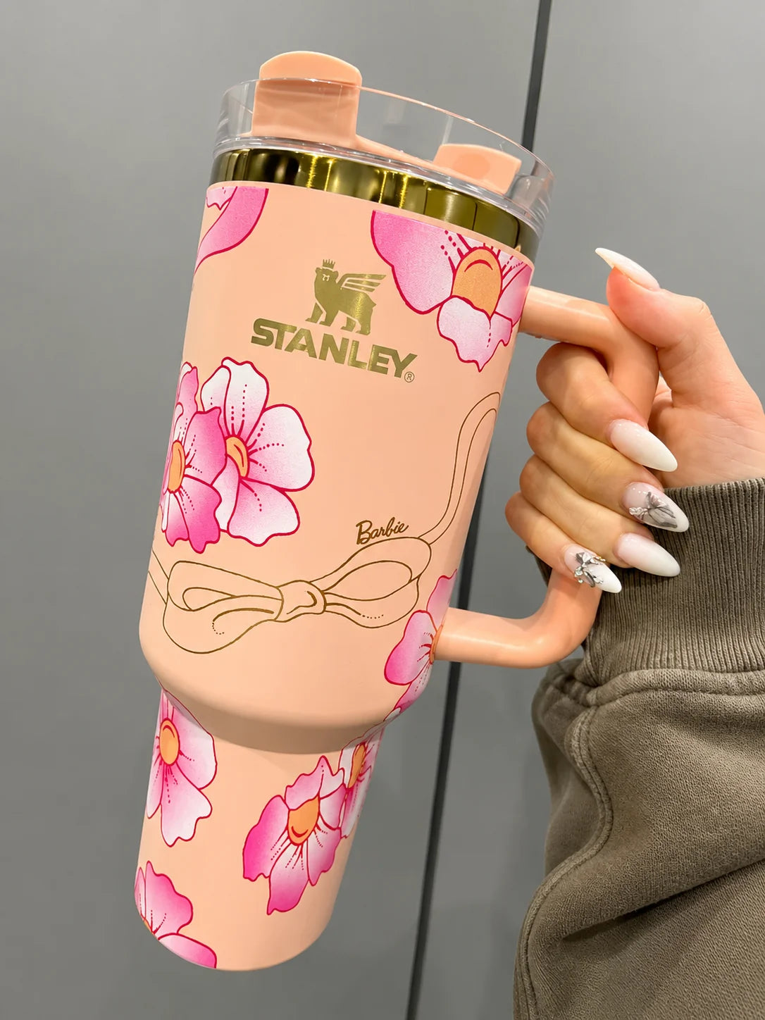 Stanley x Barbie ’80s Peaches ’N Cream Quencher