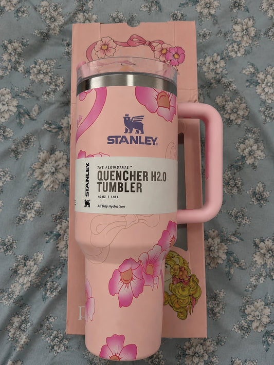 Stanley x Barbie ’80s Peaches ’N Cream Quencher