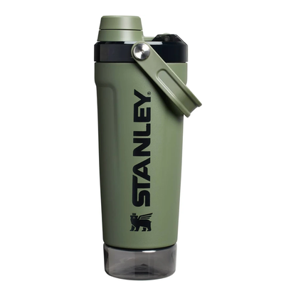 Stanley 20oz Activate Shaker Bottle- Green