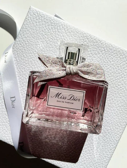 MISS DIOR BLOOMING BOUQUET EDT 100ML (147)