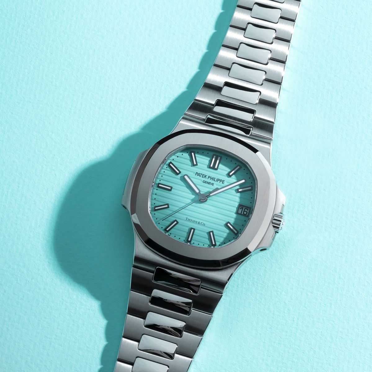 Patek Philippe Nautilus 5711/1A-018 ‘Tiffany Blue’ – UA Grade | Luxury Watch
