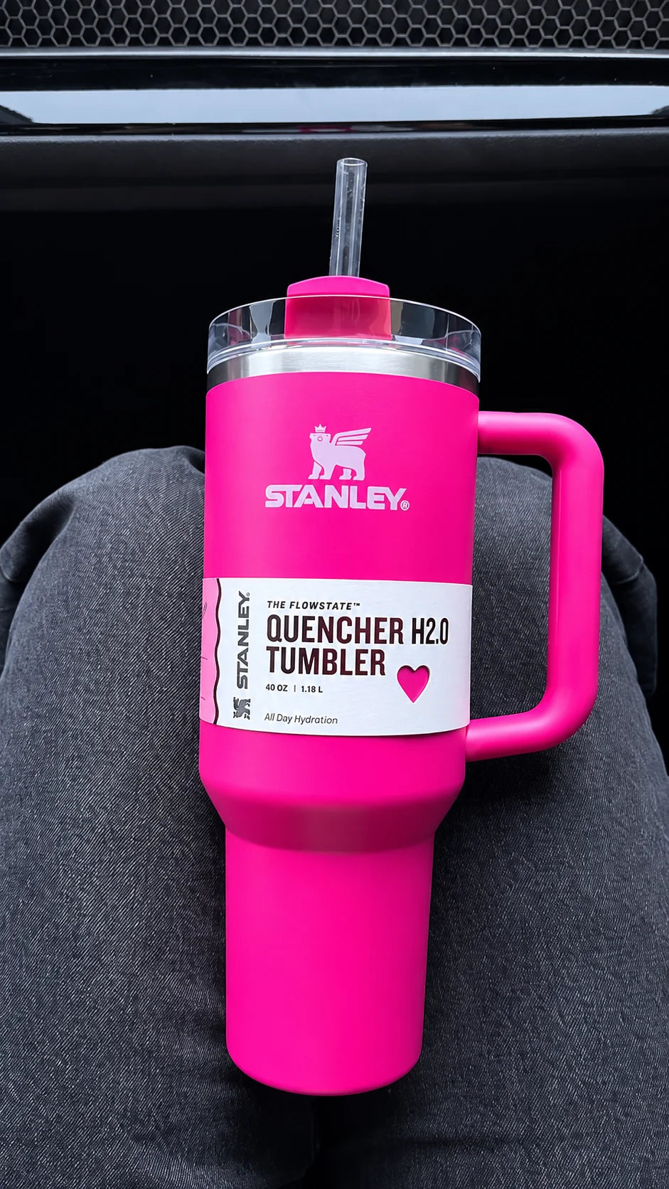 Stanley Quencher H2.0 Flow State Tumbler - Dark Pink