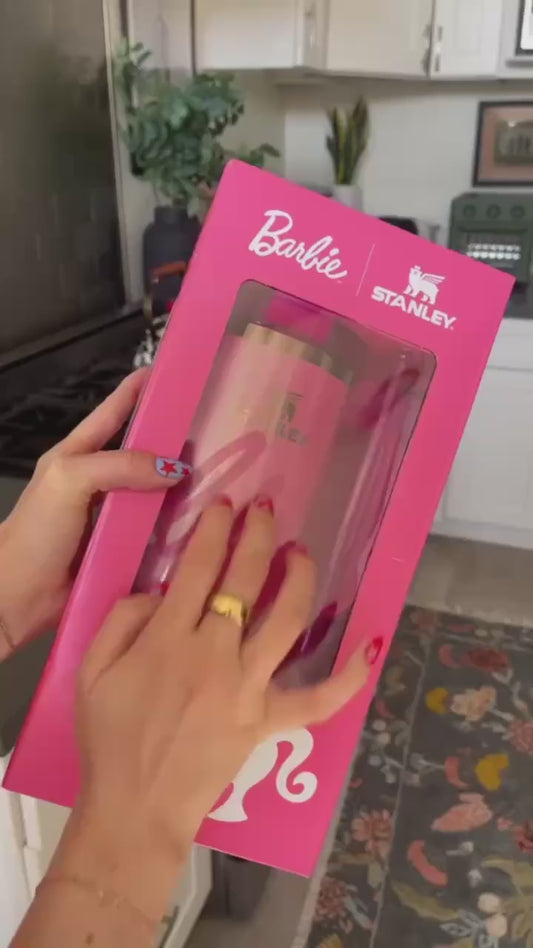 Stanley x Barbie™ Icon 40 Oz Quencher 1.18 L