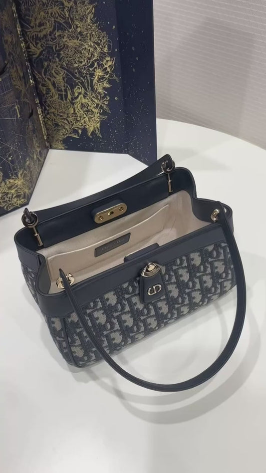 CHRISTIAN DIOR KEY OBLIQUE SMALL BAG WITH OG BOX 1162