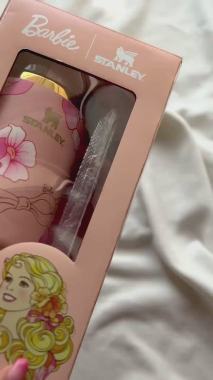 Stanley x Barbie™ ’80s Peaches ’N Cream Quencher